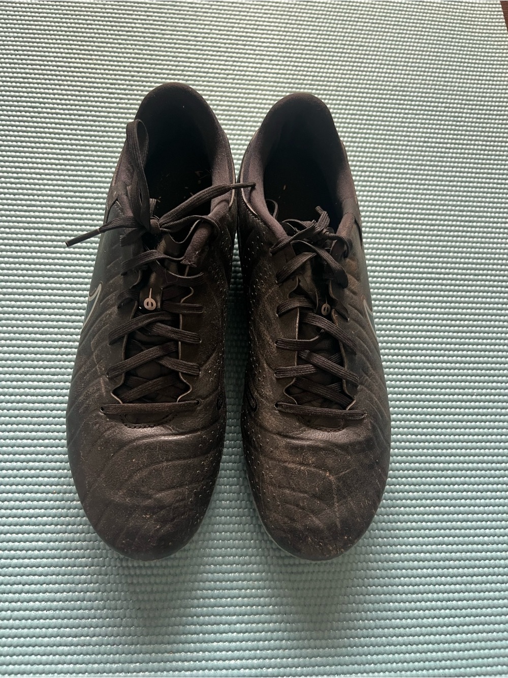 Nike Tiempo Legend 10 Academy FG/MG “Shadow Pack” Soccer Cleats – Men’s Size 9